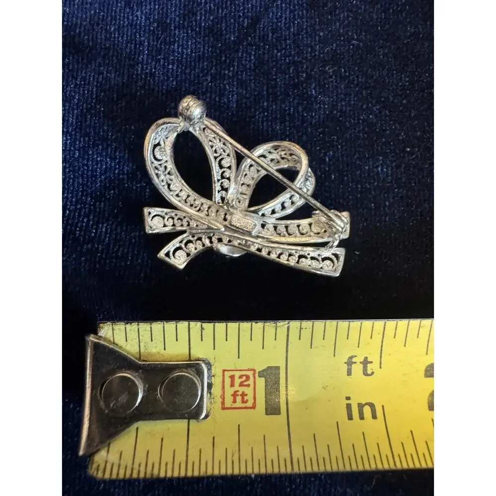 Vintage Forum Sterling Silver Filigree Ribbon Bow Brooch Pin 925